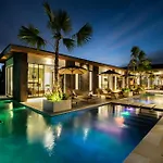 Villa Dulcedo Vitae By Balisuperhost